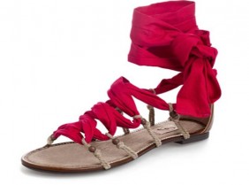 Sandalia plana de Stradivarius