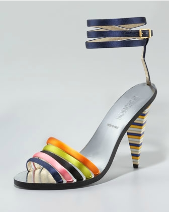 sandalia neiman marcus colores